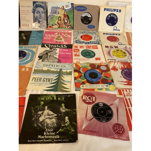 51 - 5 BOXES OF LPS AND SINGLES