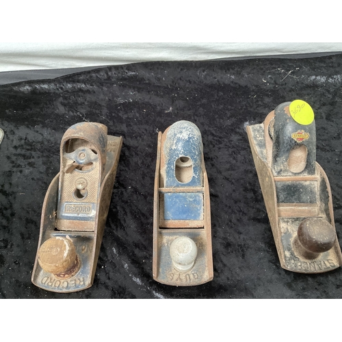 44 - QTY OF MINIATURE WOOD PLANES TO INCLUDE STANLEY EXAMPLES ETC