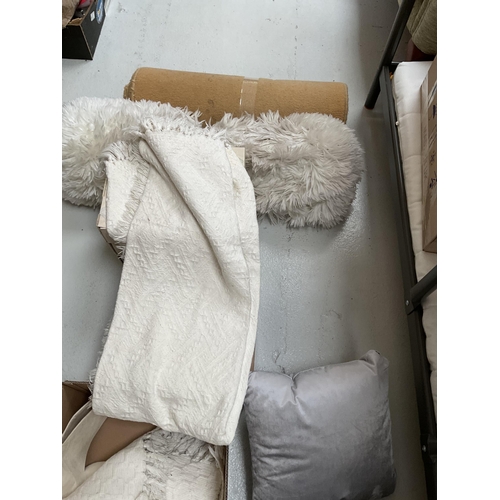 47 - 2 BOXES OF CUSHIONS, 2 CARPETS ETC