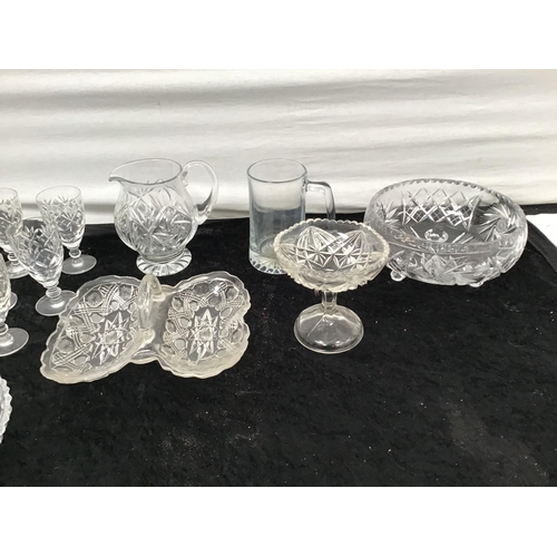 58 - BOX OF GLASSWARE TO INCLUDE CUT GLASS BOWL, ROYAL DOULTON ETC