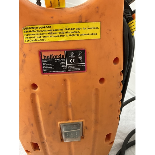 76 - HALFORDS ELECTRIC PRESSURE WASHER W/O