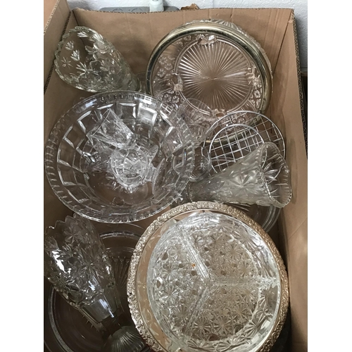 118 - 3 BOXES OF GLASSWARE