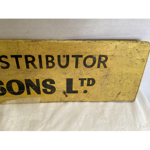 30 - COLLECTION OF VINTAGE OIL CANS, HUMPHREY JONES WOODEN SIGN 60