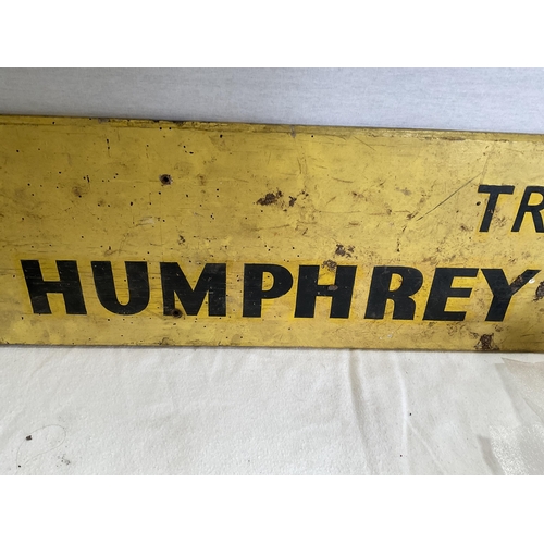 30 - COLLECTION OF VINTAGE OIL CANS, HUMPHREY JONES WOODEN SIGN 60