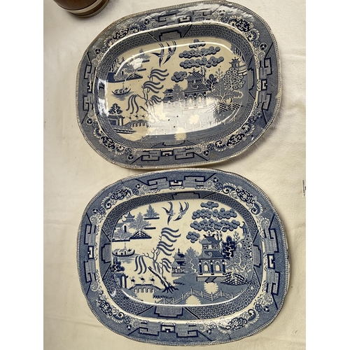 7 - BOX OF CHINA & GLASSWARE TO INCLUDE VICTORIAN MEAT PLATES, BISCUIT BARRELL, CRYSTAL DECANTER IN PRES... 