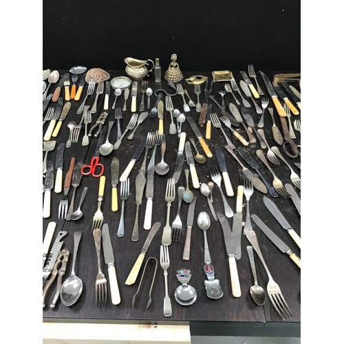 89 - CRATE OF CUTLERY ETC