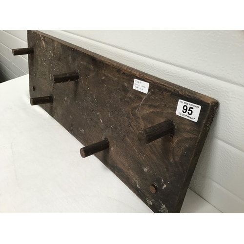 95 - EARLY OAK HAT RACK - 28