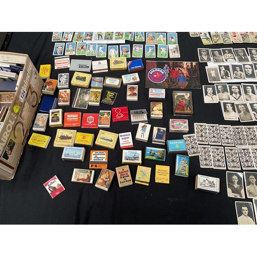 124 - QTY OF MATCHBOXES, POSTCARDS AND CIGARETTE CARDS