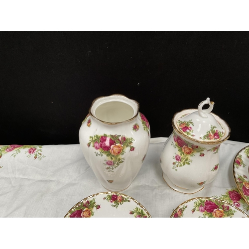 156 - ROYAL ALBERT COUNTRY ROSE DINNER WARE - APPROX 40 PIECES AND TO INCLUDE ROYAL ALBERT TABLEMATS AND T... 