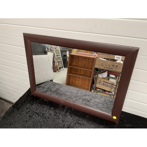 193 - MODERN WALL MIRROR - L 35 H 25