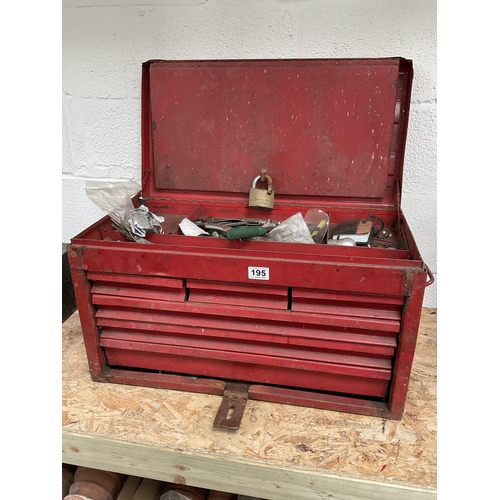 195 - WORKSHOP TABLETOP TOOL CHEST AND CONTENTS - H15