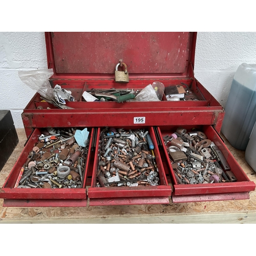 195 - WORKSHOP TABLETOP TOOL CHEST AND CONTENTS - H15