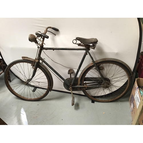 230 - VINTAGE ROYAL ENFIELD GENTS CYCLE C/W LIGHTS ETC A/F