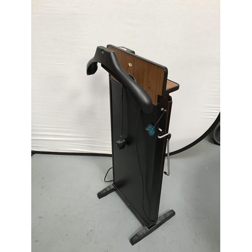 238 - CORBY 5000 ELECTRIC TROUSER PRESS