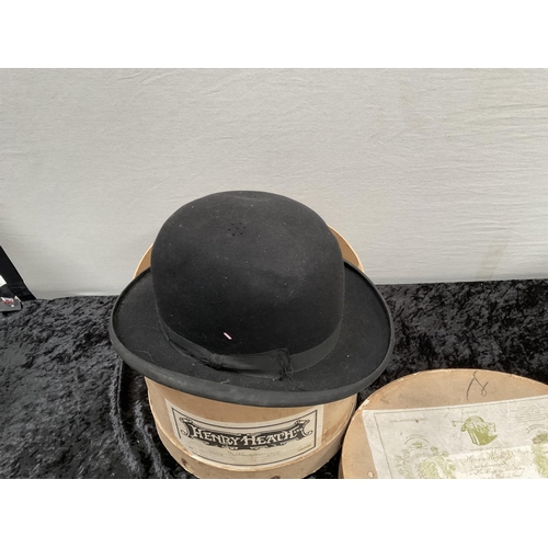 260 - VINTAGE BOWLER HAT COMPLETE WITH ORIGINAL BOX - HAT IS RUSSELL & ROBERTS OF SHREWSBURY