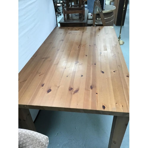 306 - LARGE MODERN PINE KITCHEN TABLE - H30