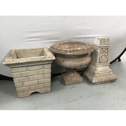 311 - 2 GARDEN PLANTERS AND STAND