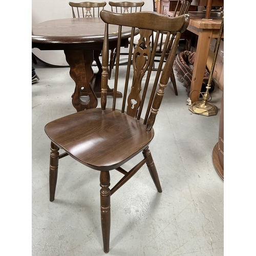 324 - DARK OAK PRIORY EXTENDING REFECTORY DINING TABLE WITH 6 MATCHING DINING CHAIRS TO INCLUDE 2 CARVERS ... 