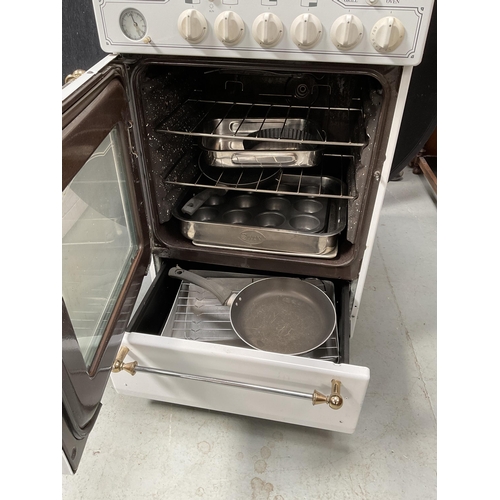 325 - LEISURE VICTORIANA FOUR BURNER GAS COOKER WITH OVERHEAD GRILL