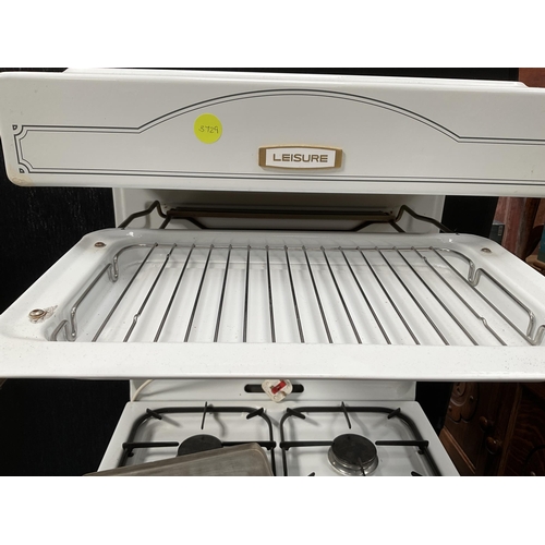 325 - LEISURE VICTORIANA FOUR BURNER GAS COOKER WITH OVERHEAD GRILL