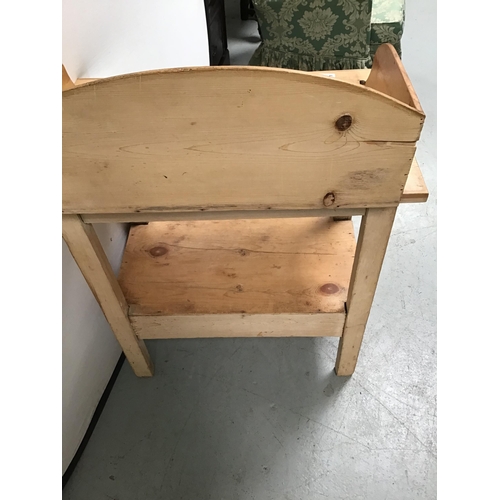 341 - VICTORIAN STRIPPED PINE GALLERY TOPPED WASHSTAND ON TURNED LEGS WITH SINGLE DRAWER - H32 X W28