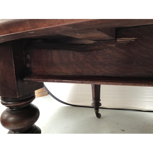 348 - VICTORIAN MAHOGANY WINDOUT TABLE WITH LEAF