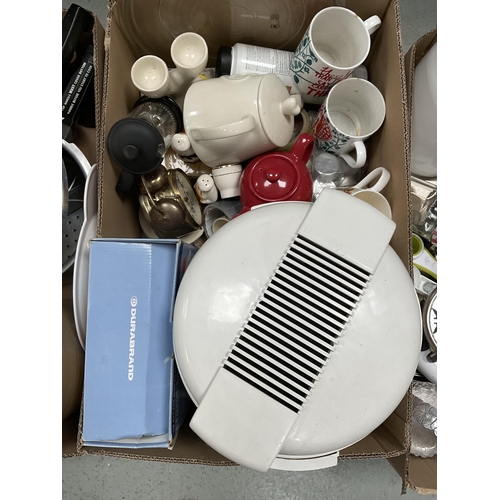 369 - 5 BOXES OF KITCHENWARE AND COOLBOX TO INCLUDE DEEP FAT FRYER(withdrawn failed test), SAUCEPANS ETC