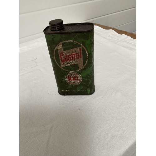 18 - VINTAGE CASTROL & BP OIL CANS 2 BLOW LAMPS