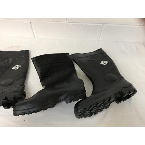 53 - 2 PAIRS OF PRO MAN WELLINGTONS - SIZE 11