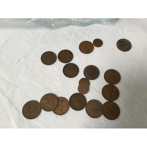 152 - LARGE SELECTION OF VINTAGE COINS