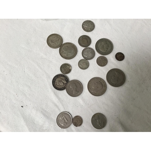 152 - LARGE SELECTION OF VINTAGE COINS