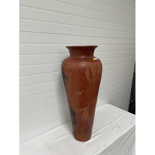 123 - LARGE GARDEN URN H40