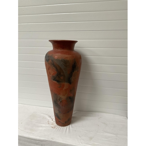 123 - LARGE GARDEN URN H40