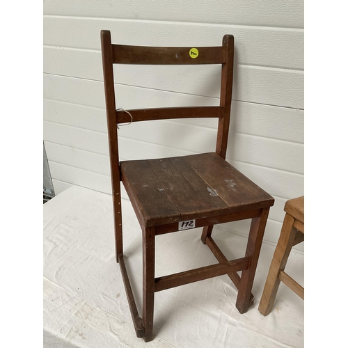 172 - 2 VINTAGE CHILDRENS CHAIRS