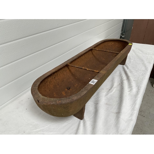 201 - VICTORIAN CAST IRON FEEDING TROUGH H 7