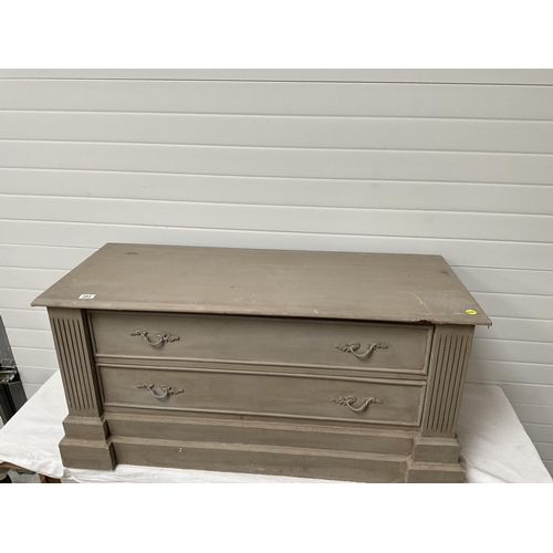 203 - GREY PAINTED 2 DRAWER CHEST - H23