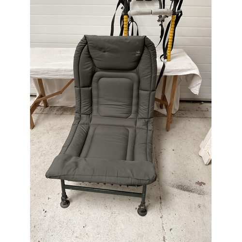 210 - FOLDING FISHING CHAIR AND A VEHICLE BIKE CARRIER