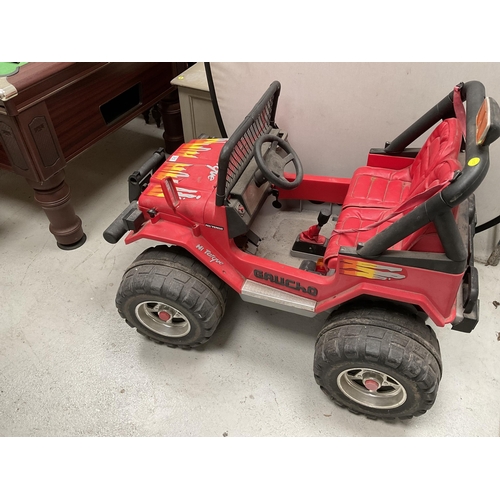 212 - LARGE BATTERY TOY JEEP - SOLD AS SEEN AND AB ROLLER