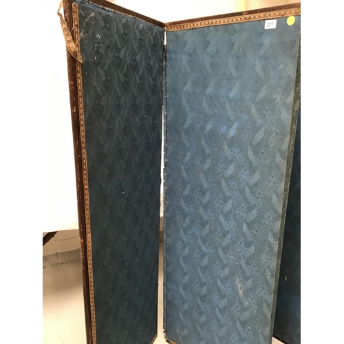 227 - VINTAGE FOLDING BLUE UPHOLSTERED SCREEN A/F - H65