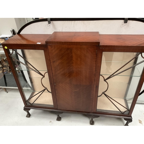 272 - SIDE BY SIDE MAHOGANY DISPLAY CABINET ON BALL AND CLAW FEET A/F GLASS MISSING ON ONE SIDE - H51