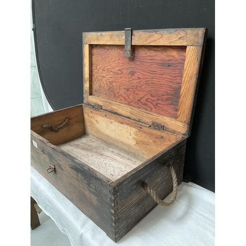 275 - VINTAGE PINE BOX - H10