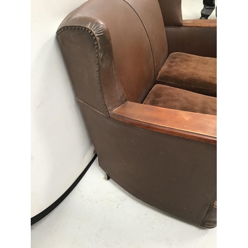 292 - VINTAGE LEATHERETTE 2 SEATER SOFA - H31