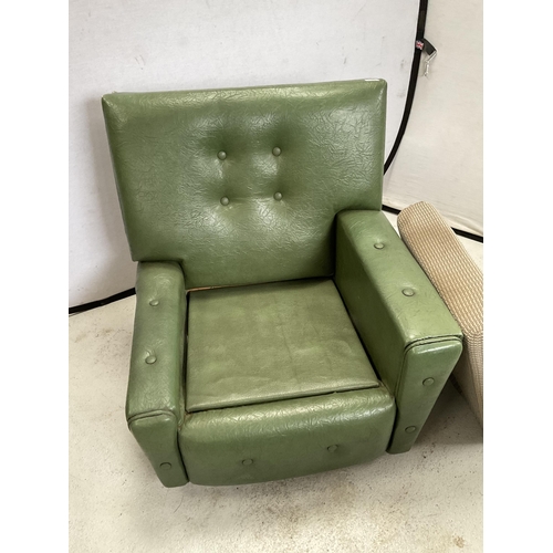 315 - GREEN VINYL RETRO CHAIR