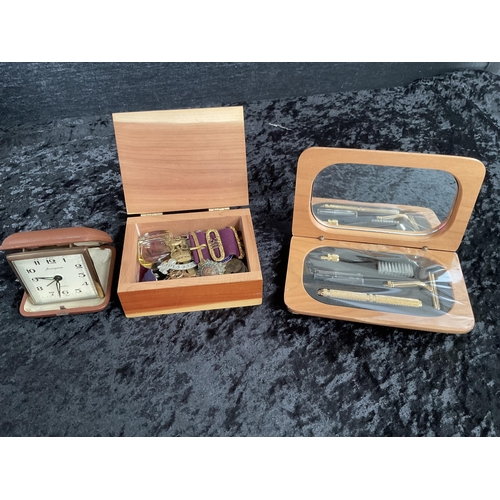 76 - BOX OF COLLECTABLES TO INCLUDE PETER RABBIT WEDGEWOOD, TRAVEL CLOCK, JEWELLERY BOX TO INCLUDE POCKET... 
