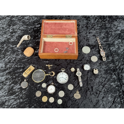 76 - BOX OF COLLECTABLES TO INCLUDE PETER RABBIT WEDGEWOOD, TRAVEL CLOCK, JEWELLERY BOX TO INCLUDE POCKET... 