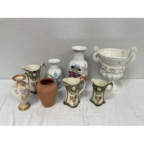 78 - CRATE OF VASES JUGS ETC TO INCLUDE LARGE URN A/F DECORATED WITH FRUIT AND FOILAGE