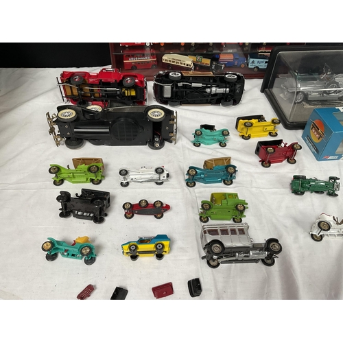 114 - 2 COLLECTORS CABINETS AND COLLECTORS VEHICLES TO INCLUDE YESTERYEAR AND PACKING  BOXES
