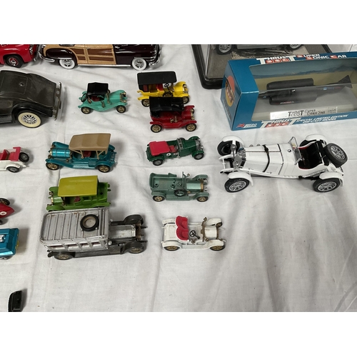 114 - 2 COLLECTORS CABINETS AND COLLECTORS VEHICLES TO INCLUDE YESTERYEAR AND PACKING  BOXES