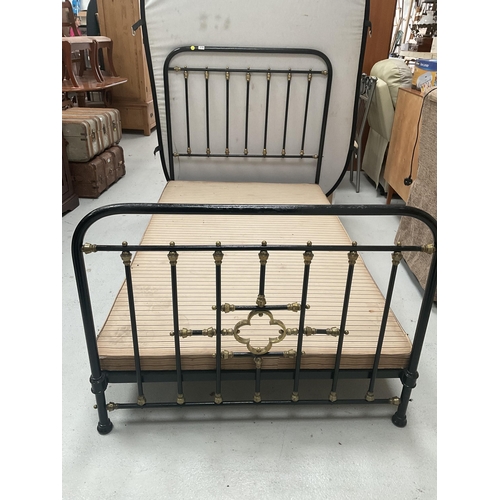 VICTORIAN BRASS AND IRON 3 QUARTER BED FRAME COMPLETE WITH BASE 76" X 46"