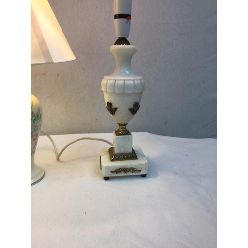 23 - 2 MARBLE TABLE LAMPS AND A CERMIC TABLE LAMP